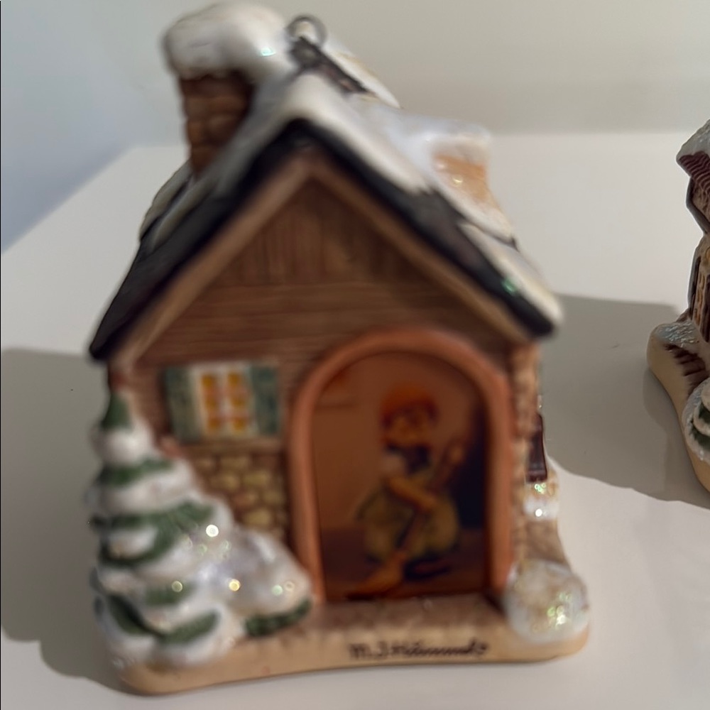 Hummel Bavarian Village Heirloom Porcelain Ornament Collection - Picture 3 of 10